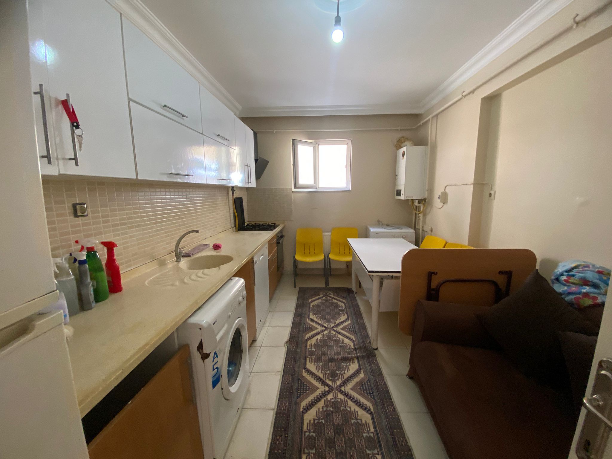 MANYAS EMLAKTAN 17 EYLÜL MAH. 3+1 120M2 GİRİŞ KAT SATILIK DAİRE