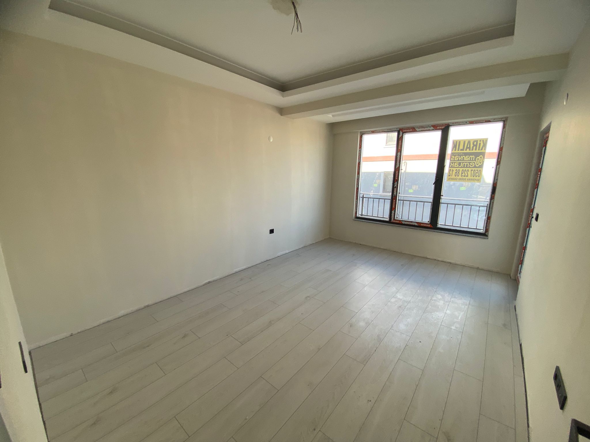 MANYAS EMLAKTAN PAŞAKENT MAH. 1+1 60M2 AYRI MUTFAK KİRALIK DAİRE