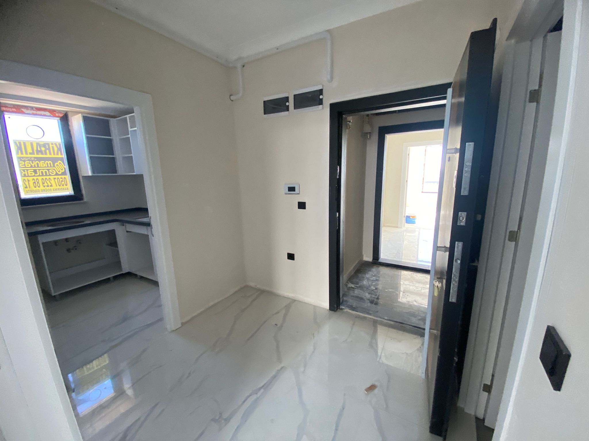MANYAS EMLAKTAN PAŞAKENT MAH. 1+1 60M2 AYRI MUTFAK KİRALIK DAİRE