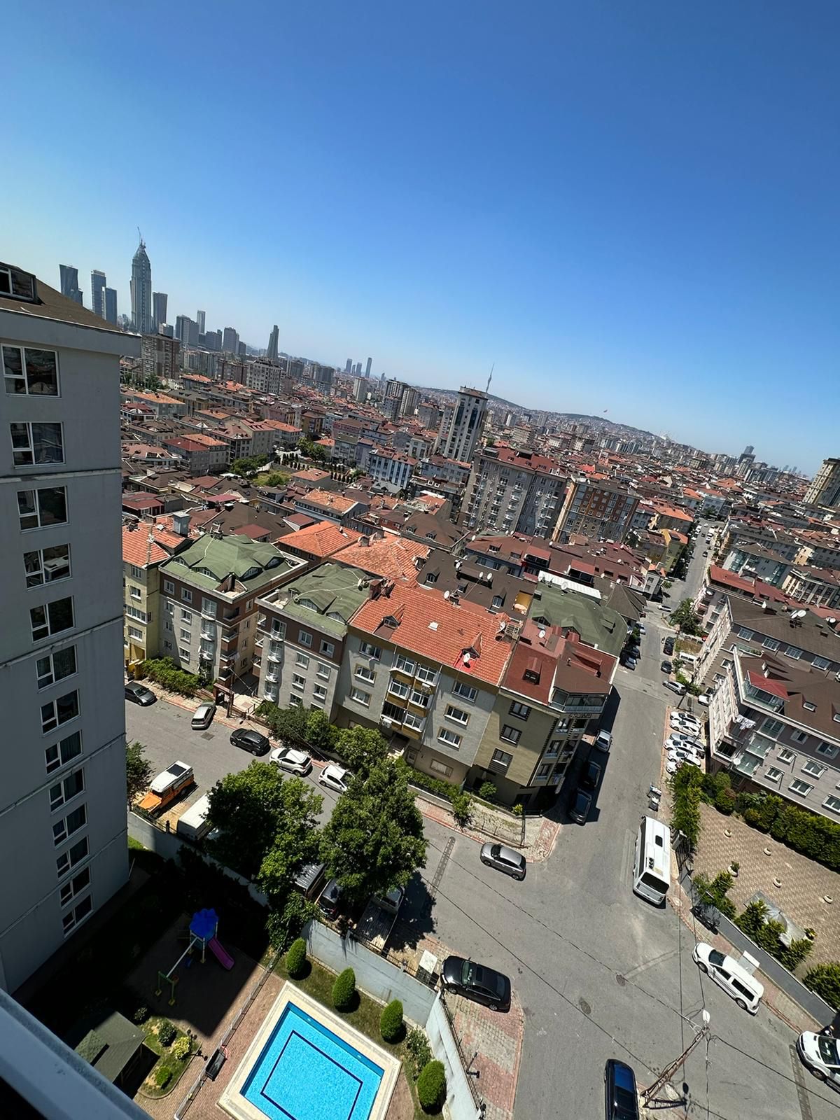 Manyas Emlaktan Ümraniye Çakmak Mah. Kiralık Eşyalı 1+1 Daire
