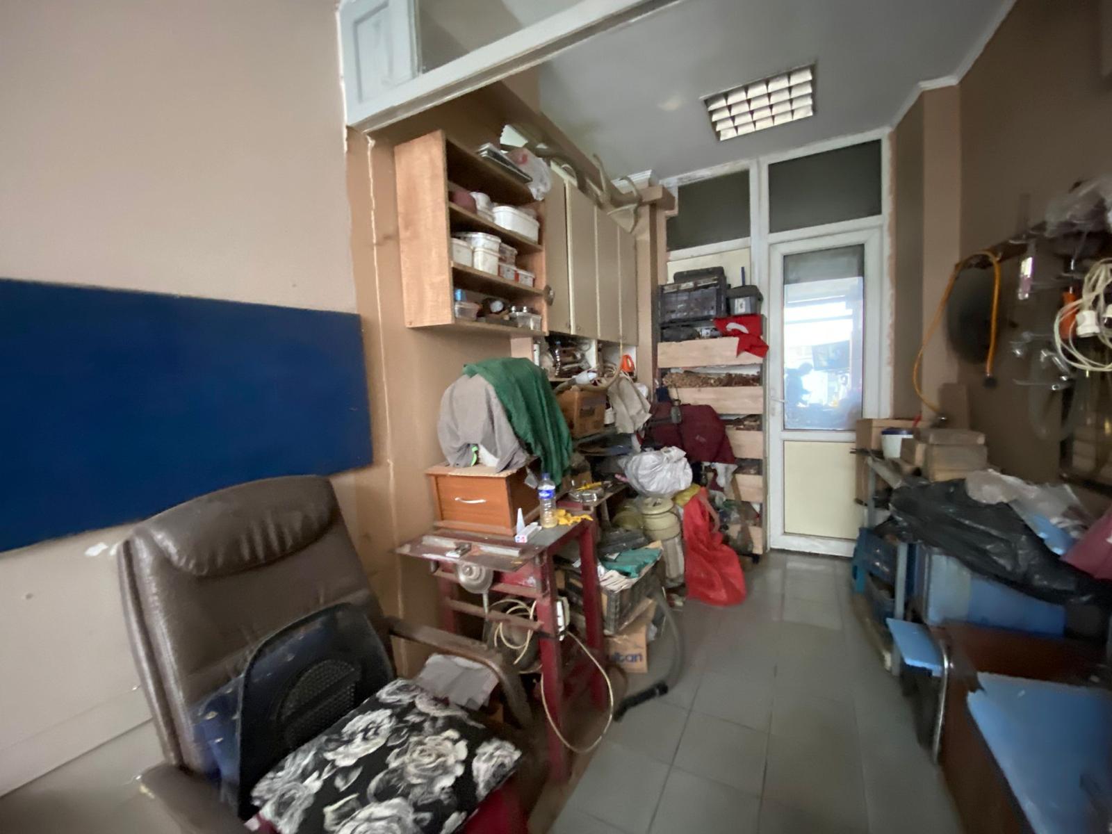 17 EYLÜL MAHALLENSİNDE 2 ADET KÖŞE DÜKKAN