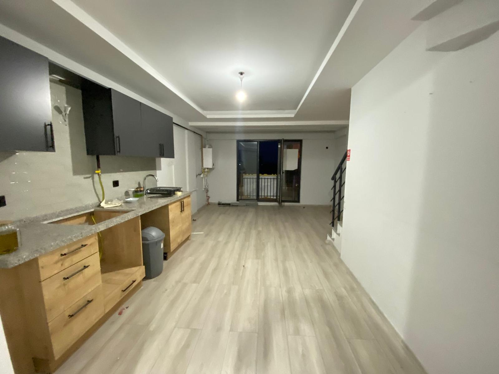 MANYAS EMLAKTAN SUNULLAH MAH.ANA YOL ÜZERİ KİRALIK OFİS DAİRE