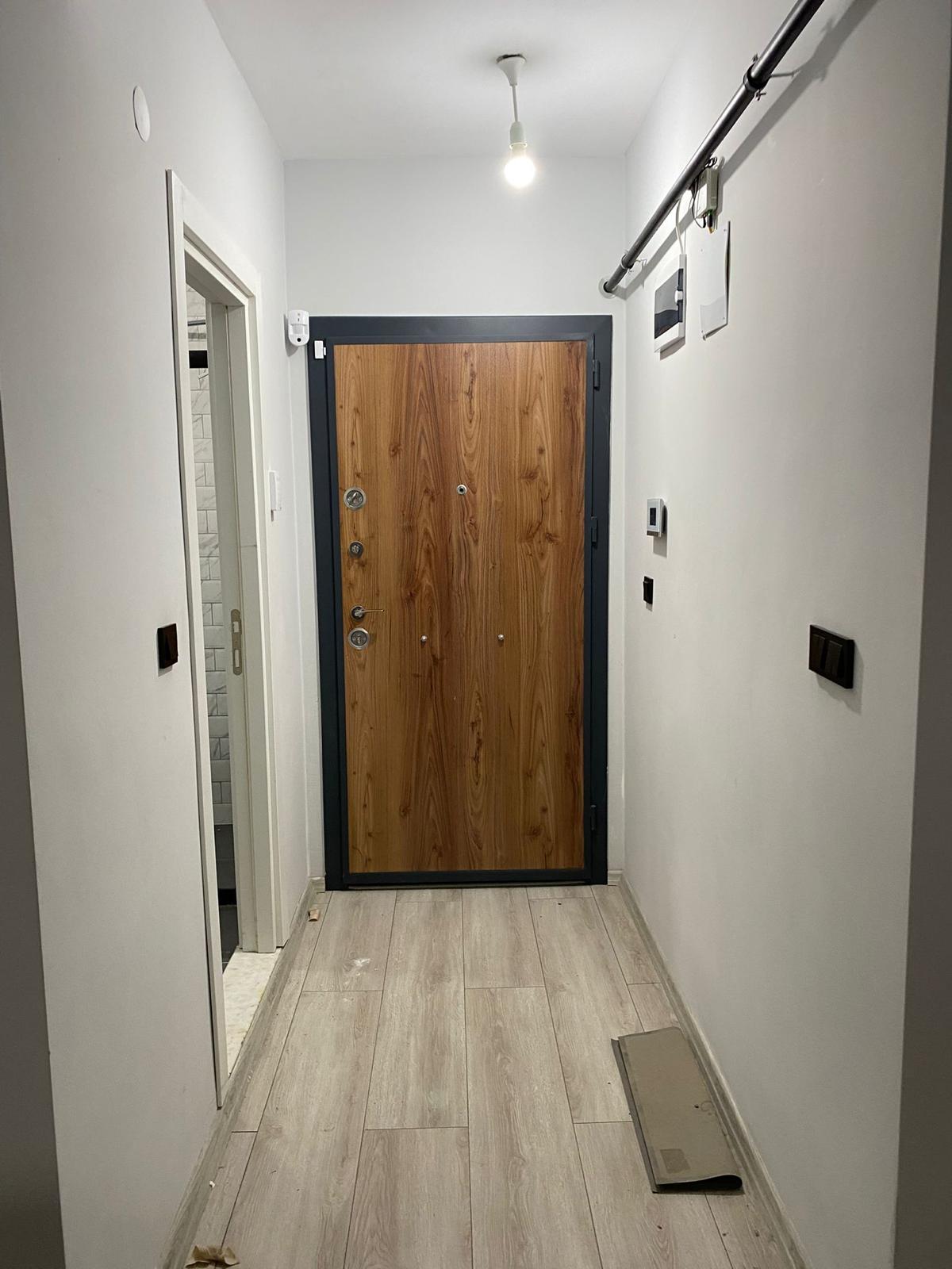 MANYAS EMLAKTAN SUNULLAH MAH.ANA YOL ÜZERİ KİRALIK OFİS DAİRE