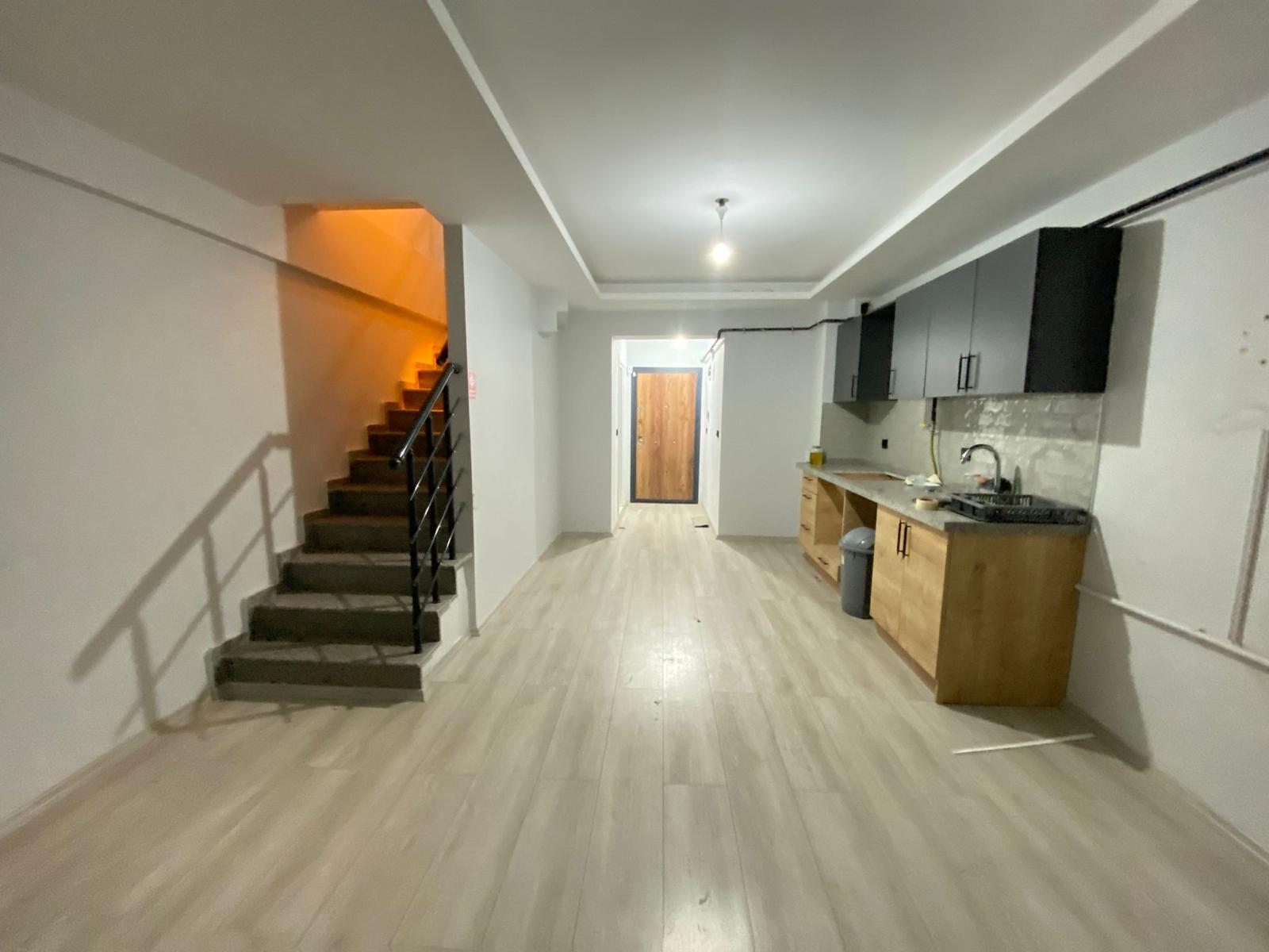 MANYAS EMLAKTAN SUNULLAH MAH.ANA YOL ÜZERİ KİRALIK OFİS DAİRE