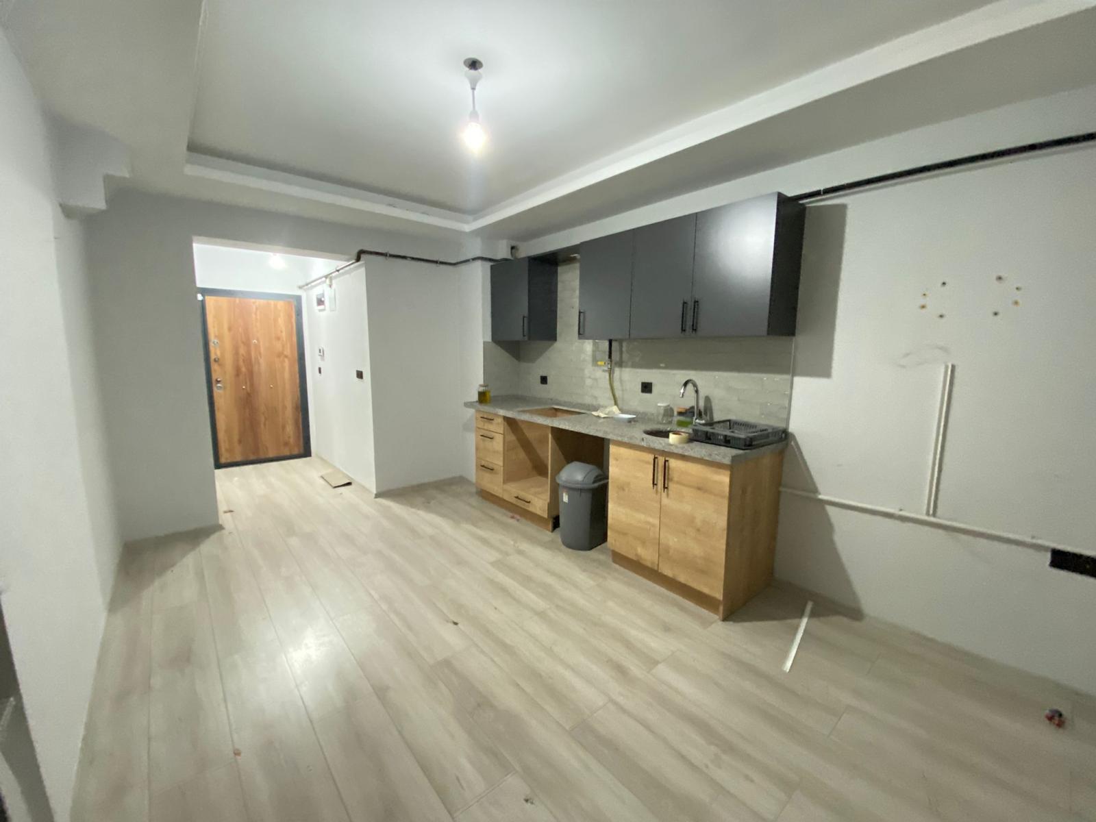 MANYAS EMLAKTAN SUNULLAH MAH.ANA YOL ÜZERİ KİRALIK OFİS DAİRE