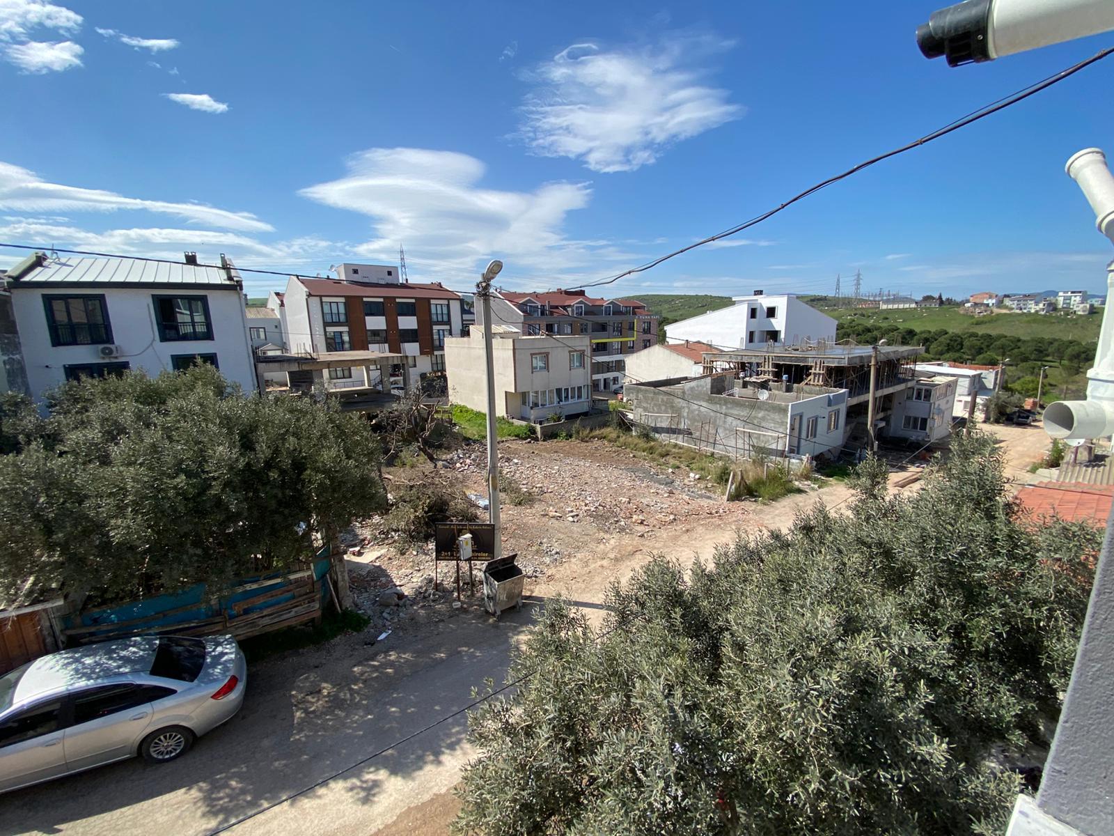 YENİ MAHALLE SATILIK 2+1 ARAKAT DAİRE
