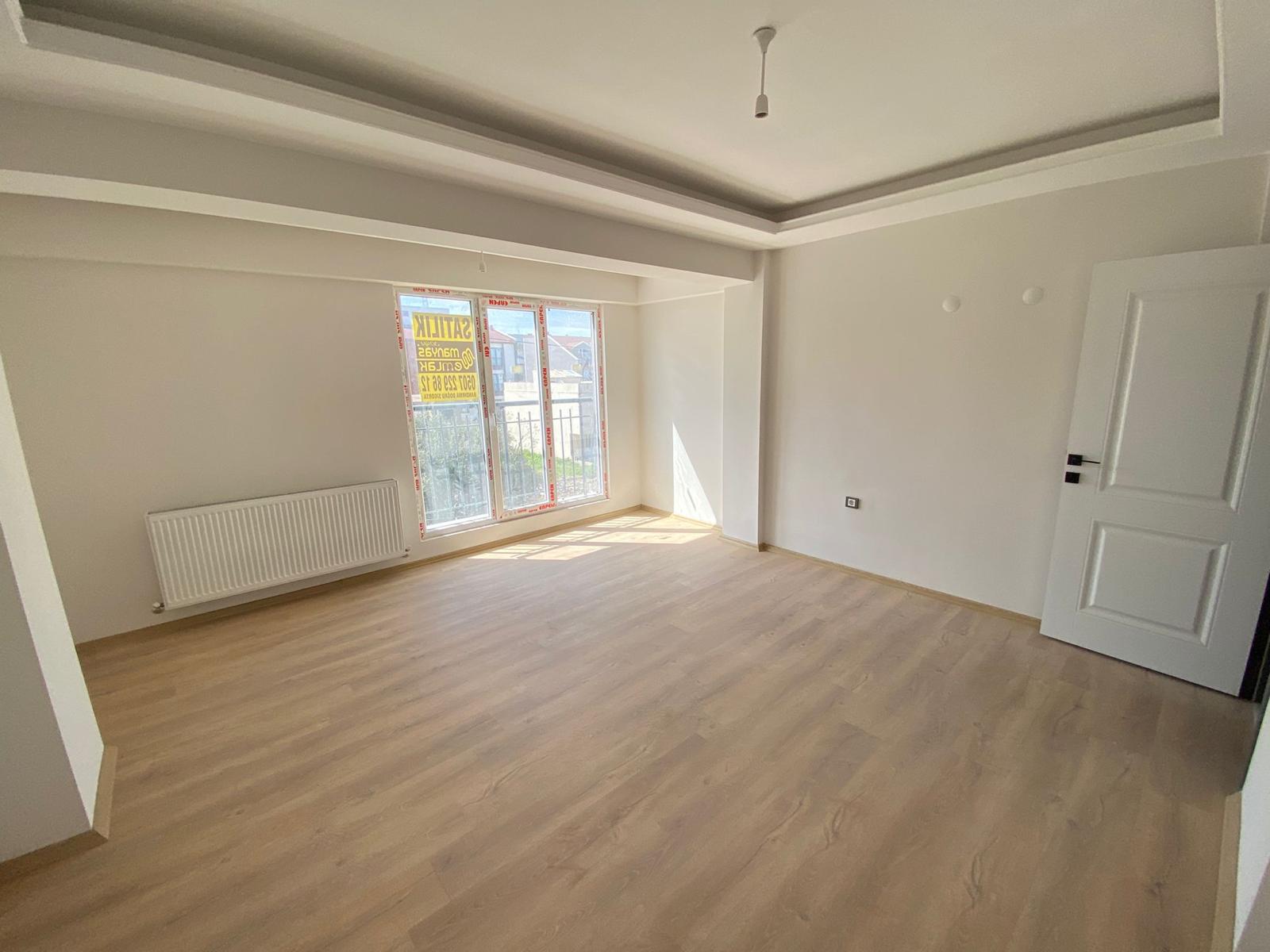 YENİ MAHALLE SATILIK 2+1 ARAKAT DAİRE