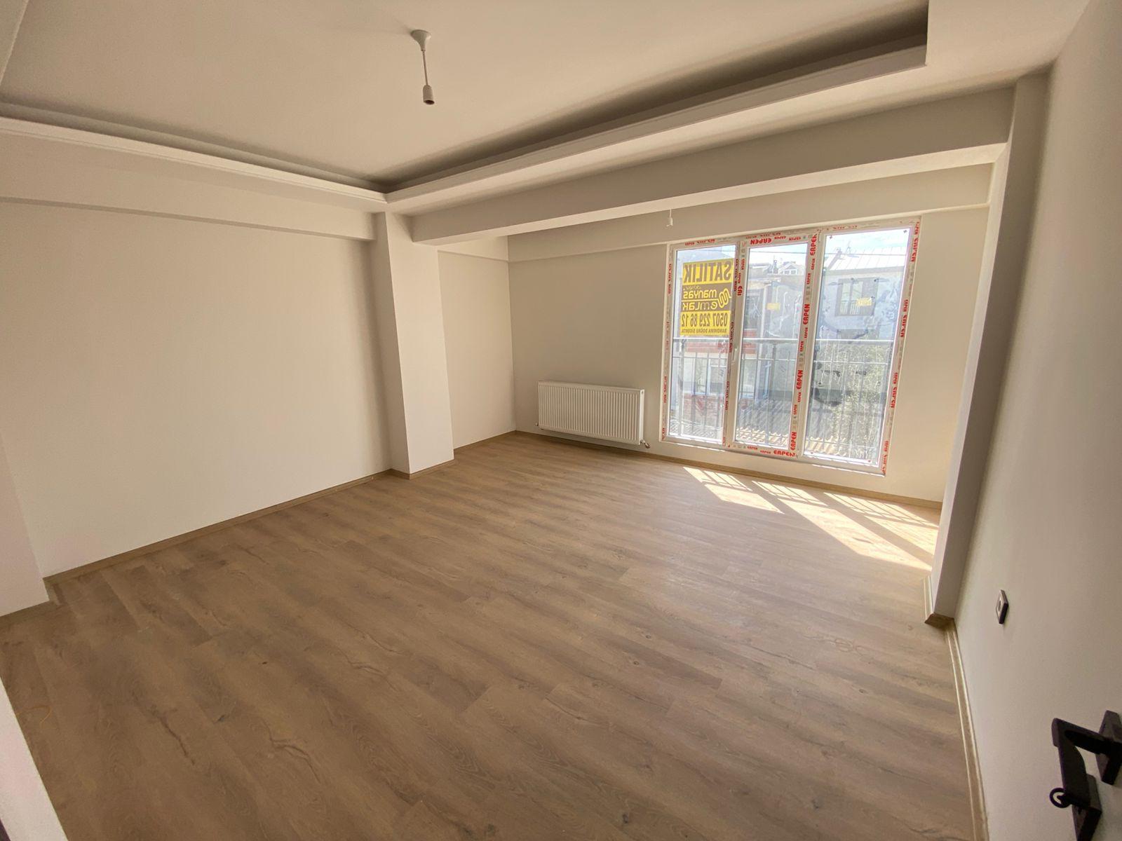 YENİ MAHALLE SATILIK 2+1 ARAKAT DAİRE