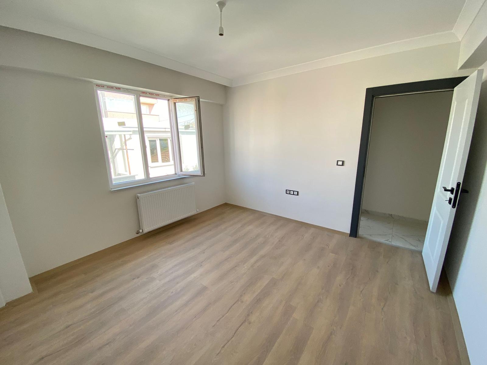 YENİ MAHALLE SATILIK 2+1 ARAKAT DAİRE