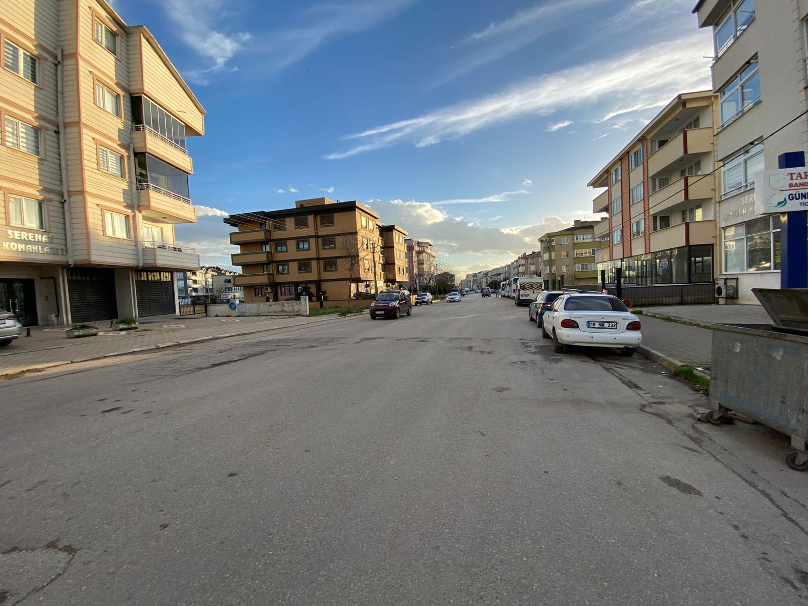 İHSANİYE KURTULUŞ CAD. KİRALIK 220 M2 DÜKKAN