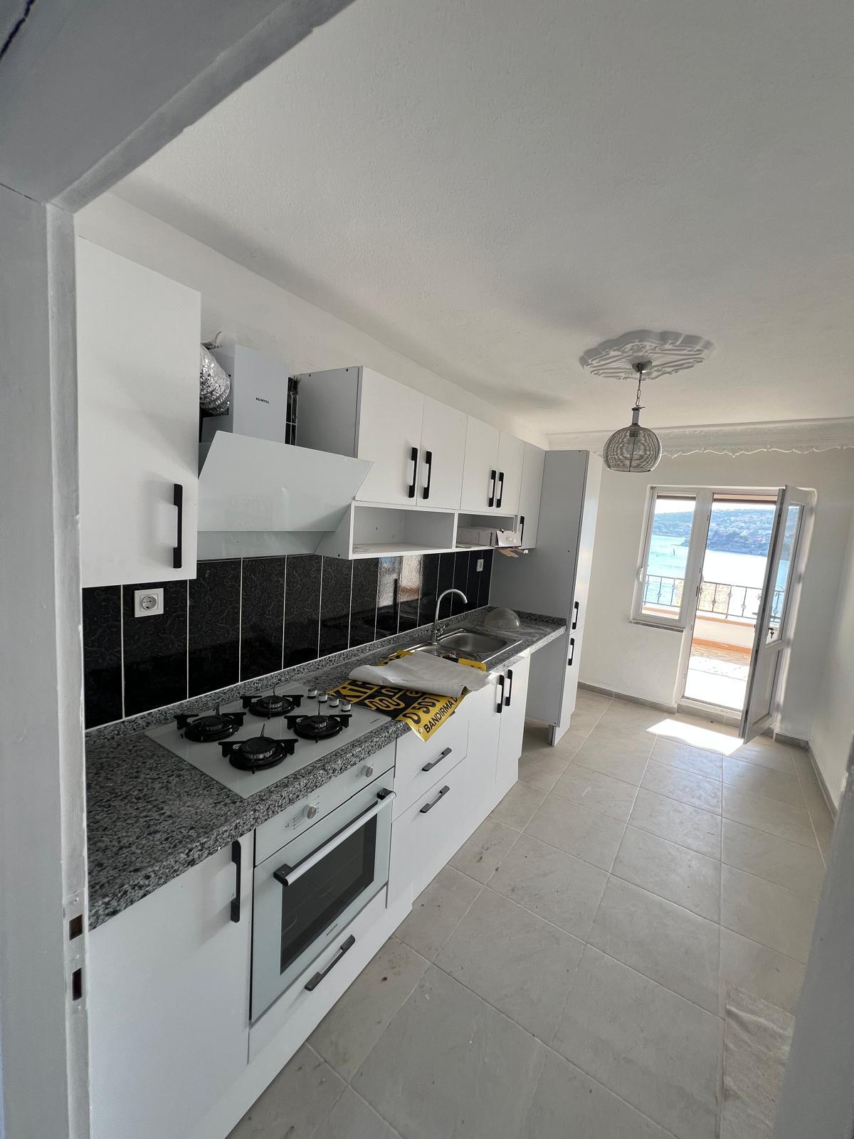 MANYAS EMLAKTAN ERDEK TATLISUDA 6+1 250M2 KİRALIK MÜSTAKİL EV
