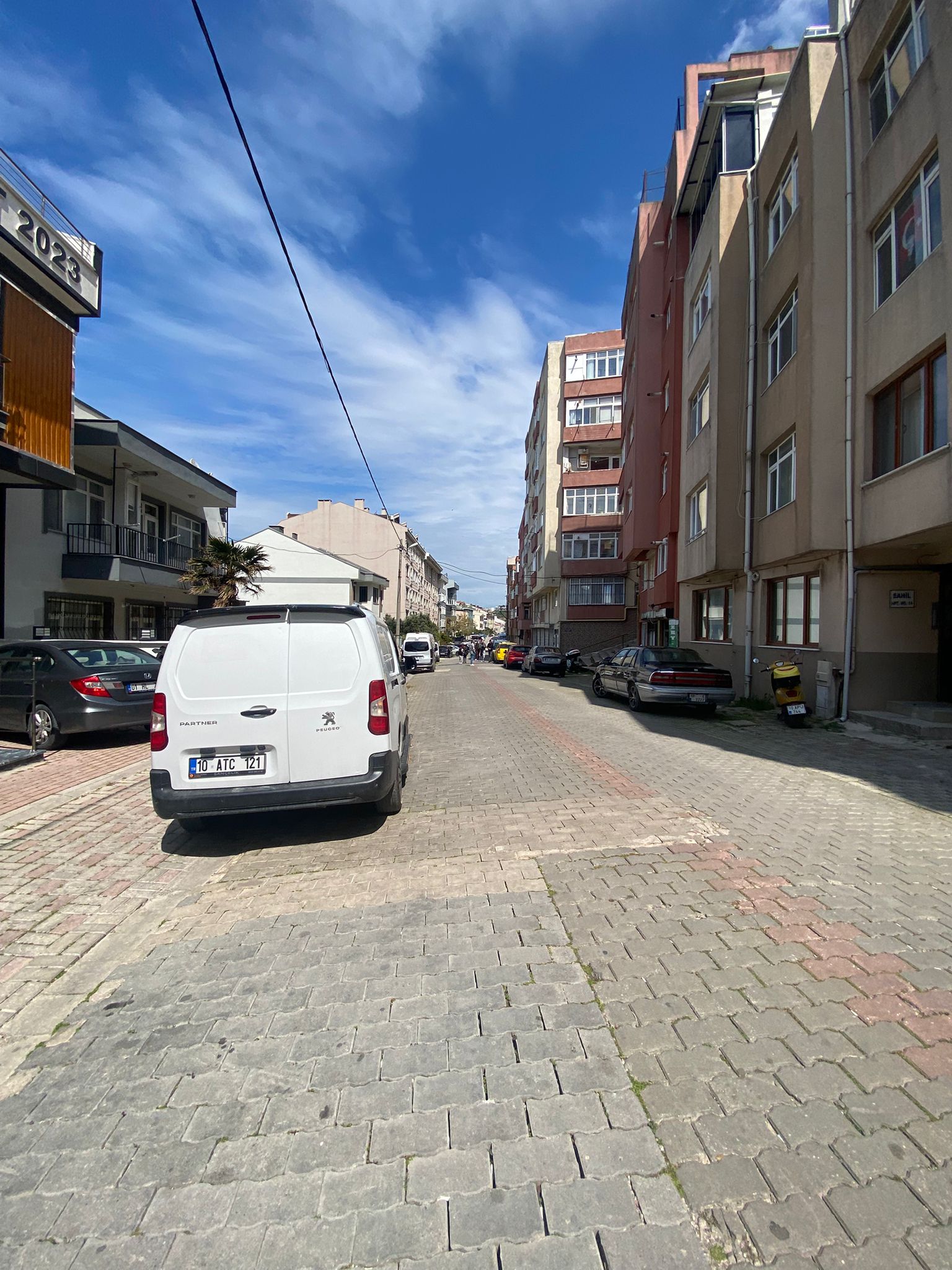 MANYAS EMLAKTAN HACIYUSUF MAH2+1 90M2 FULL DENİZ MANZARALI DAİRE