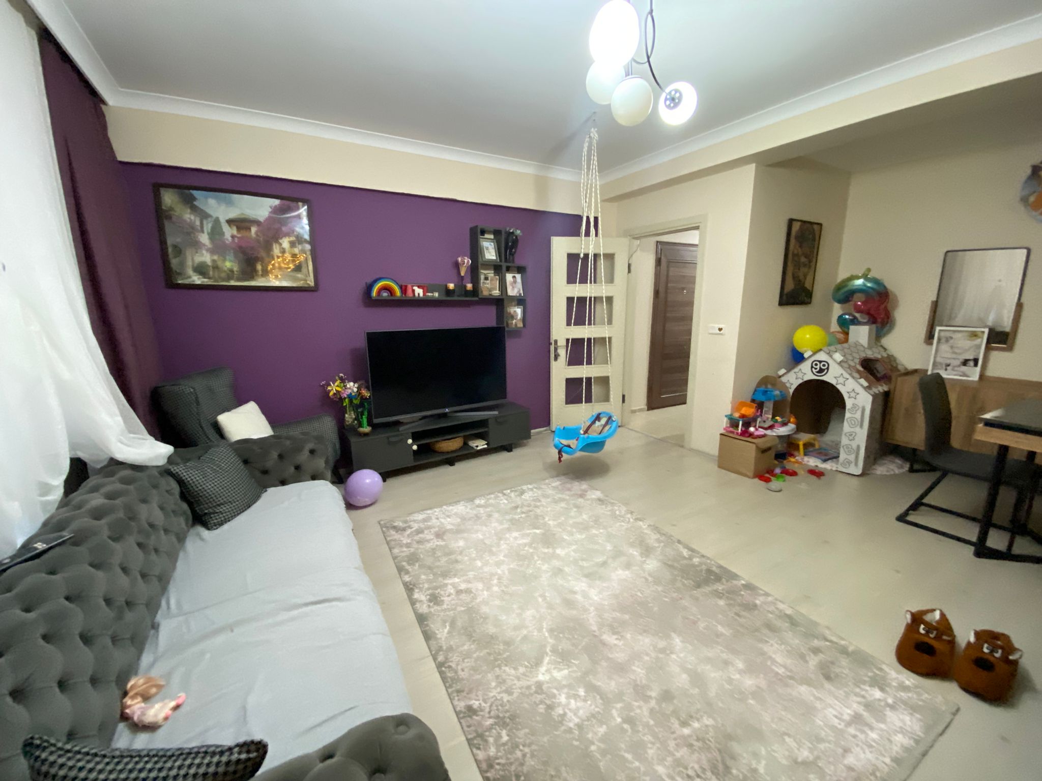 MANYAS EMLAKTAN SUNULLAH MAH.GENİŞ FERAH 2+1 100M2 SATILIK DAİRE