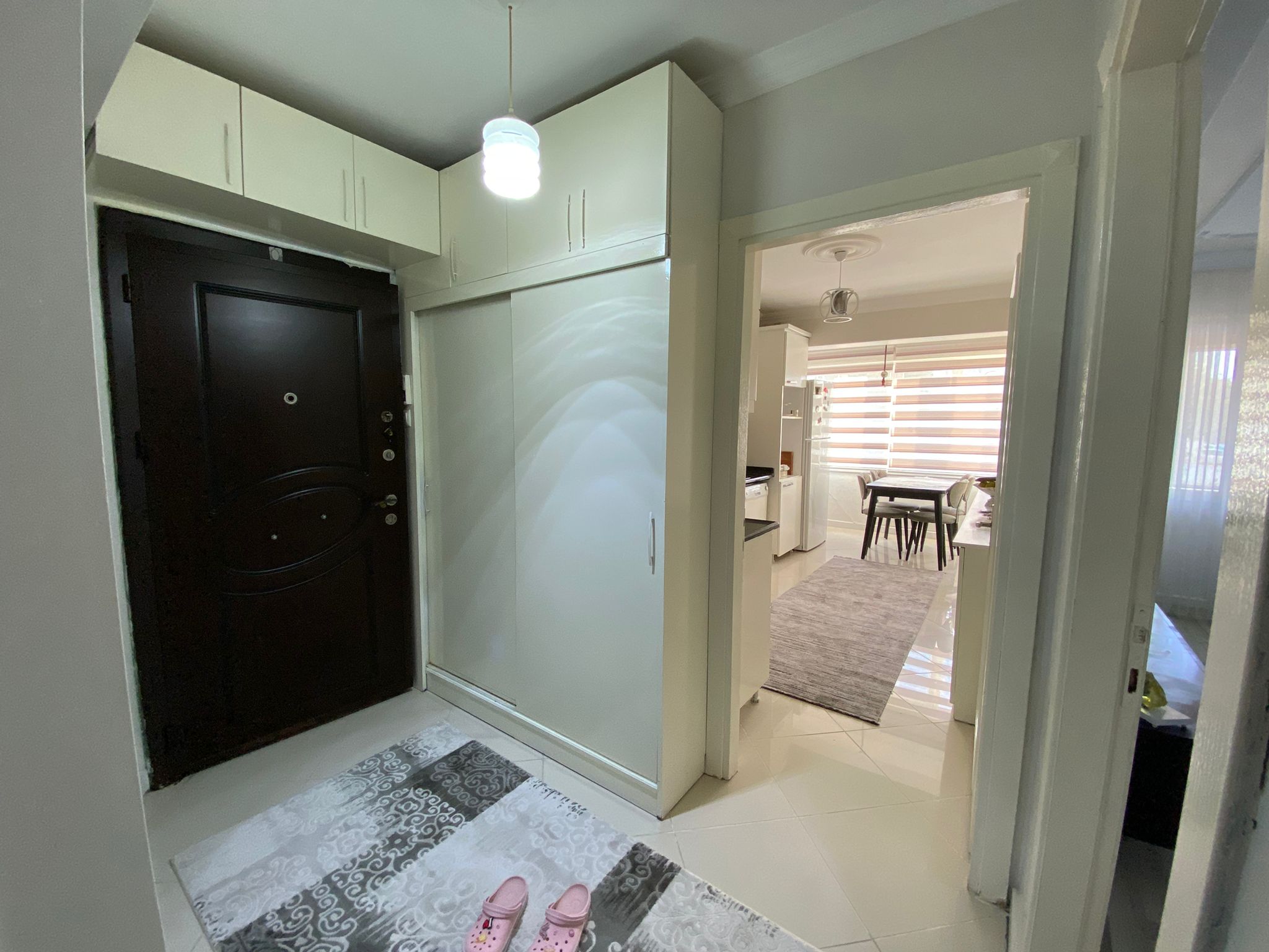 MANYAS EMLAKTAN İHSANİYE MAH.YÜKSEK GİRİŞ 2+1 95M2 SATILIK DAİRE