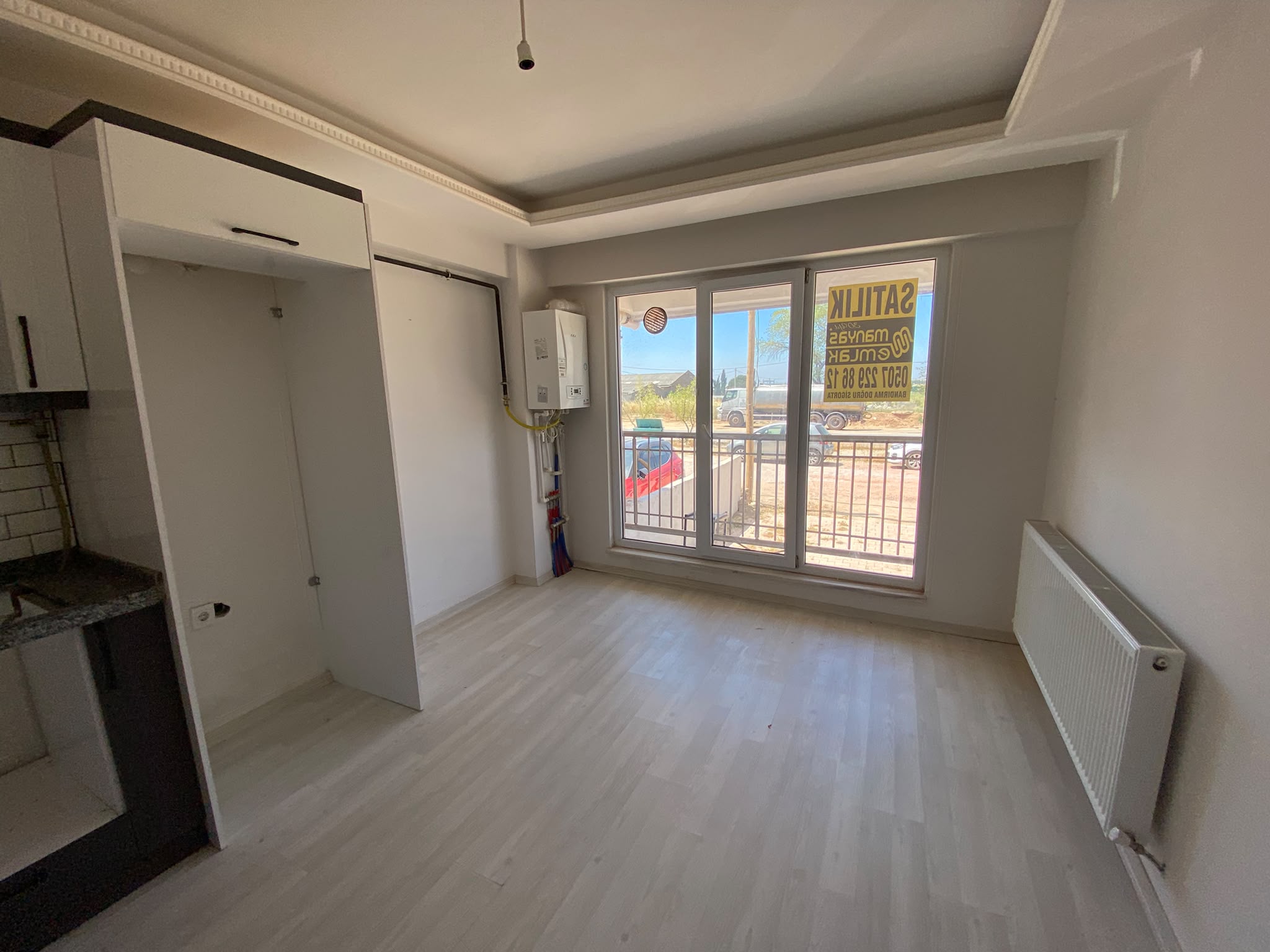 MANYAS EMLAKTAN 600 EVLER MAH. YÜKSEK GİRİŞ KİRALIK 1+1 DAİRE