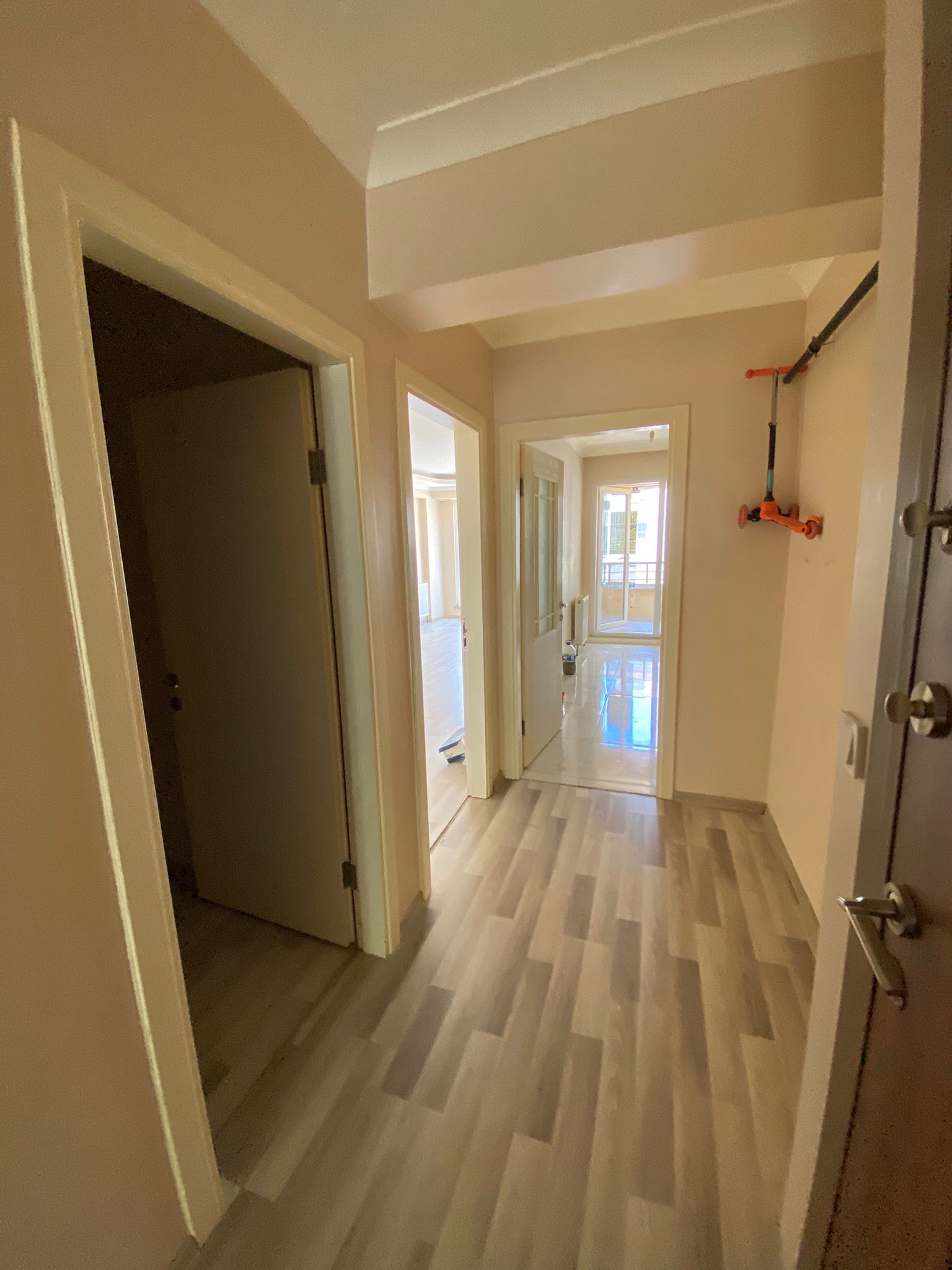 MANYAS EMLAKTAN ÇINARLI MAH. 3+1 130M2 ARA KAT SATILIK DAİRE