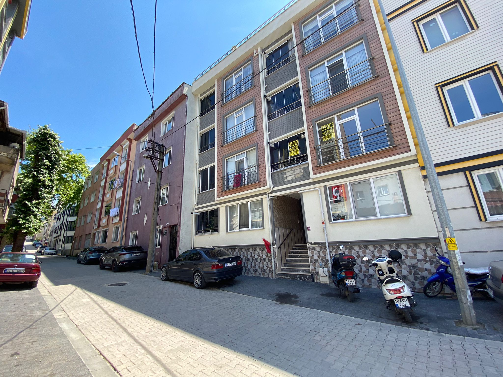 MANYAS EMLAKTAN ÇINARLI MAH. 3+1 130M2 ARA KAT SATILIK DAİRE