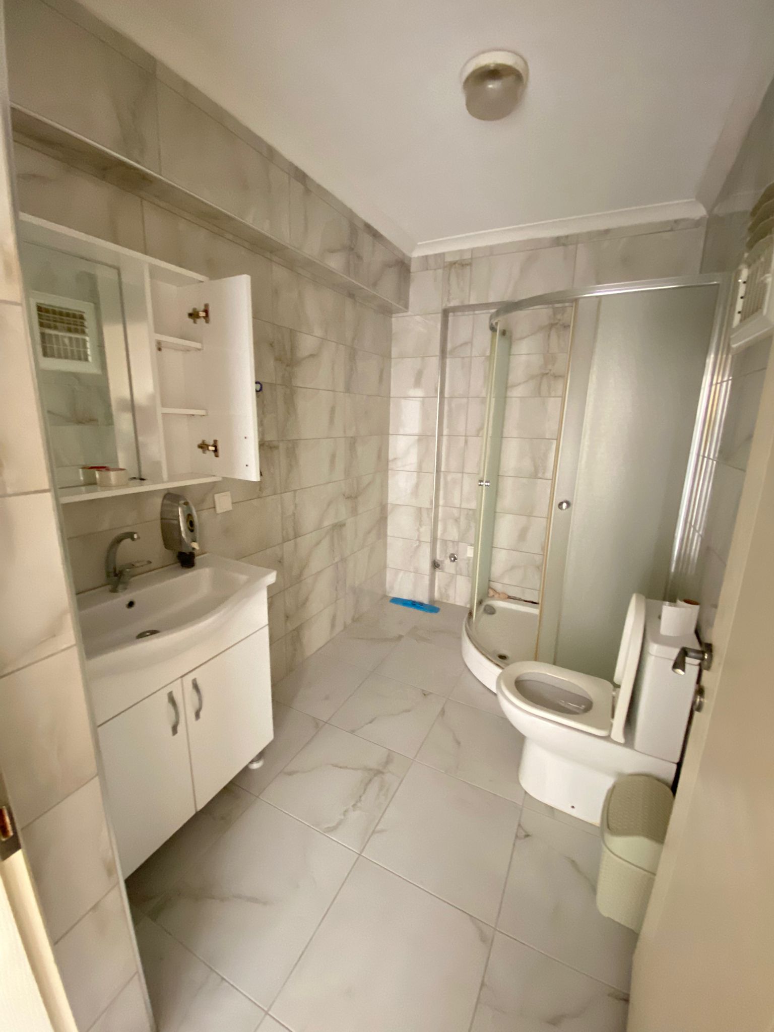 MANYAS EMLAKTAN ÇINARLI MAH. 3+1 130M2 ARA KAT SATILIK DAİRE