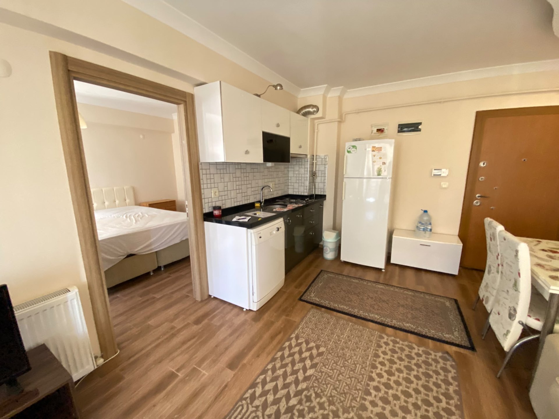 MANYAS EMLAKTAN PAŞAKENT MAH 1+1 55M2 EŞYALI KİRALIK DAİRE